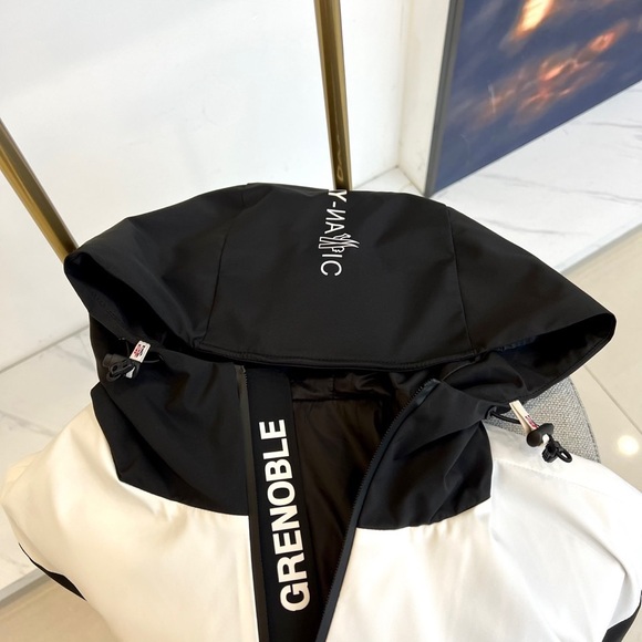 Moncler Fall/Winter Hooded Jacket - Picture 6 of 6
